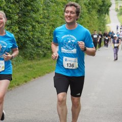 Die Menschen Laufen