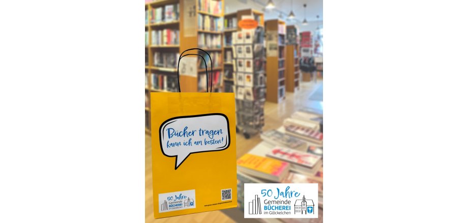 Büchertasche Auf den Foto sieht man die Büchertasche im Vordergrund, dahinter den Raum der Gemeinde-Bücherei