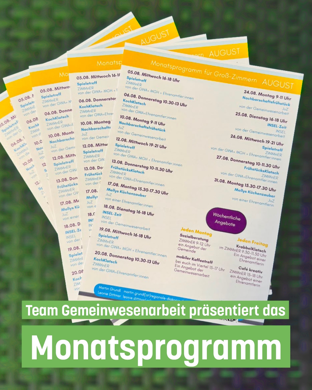 Auf dem Foto ist der aktuelle Monatsflyer abgebildet