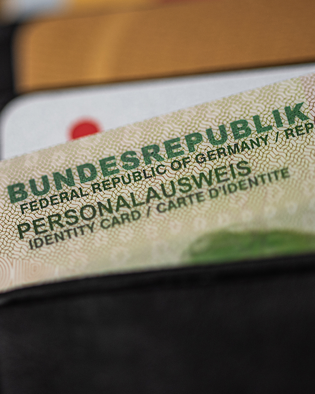 Gebührenerhöhung Pass- und Ausweiswesen Auf dem foto sieht man den Ausschnitt eines Personalausweises